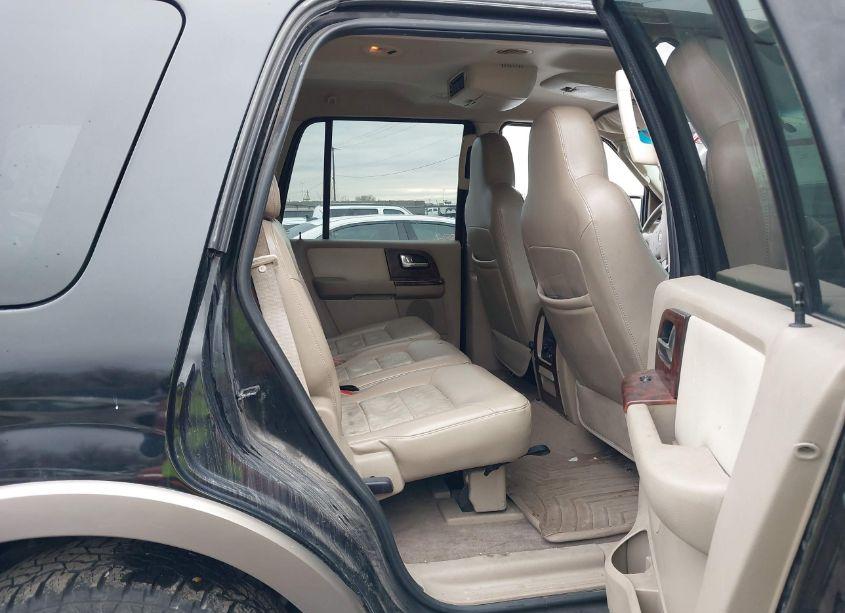 Photo 8 of 2004 Ford Expedition EDDIE BAUER (VIN 1FMPU18L74LB76437)