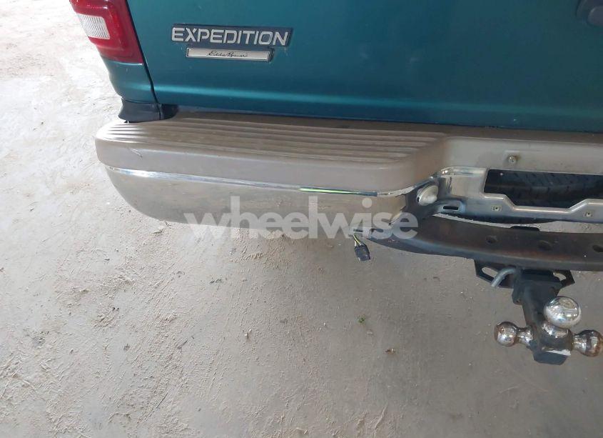 Photo 13 of 1998 Ford Expedition EDDIE BAUER/XLT (VIN 1FMPU18L7WLB31520)