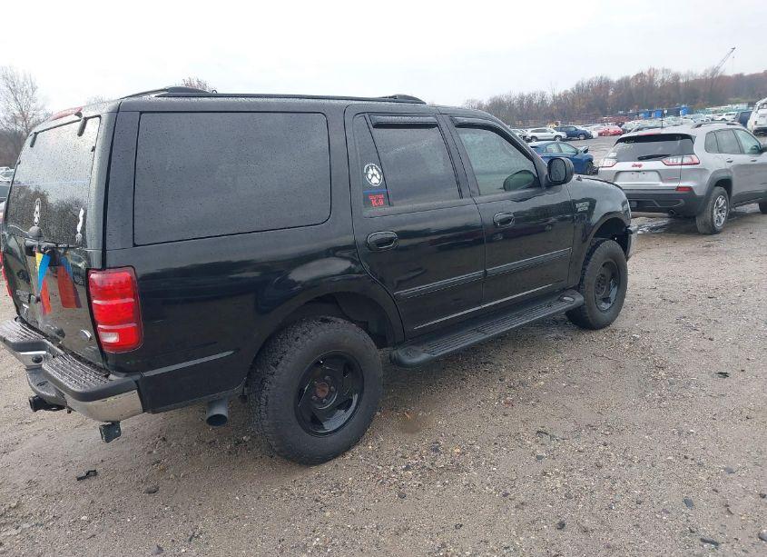 Photo 4 of 1998 Ford Expedition EDDIE BAUER/XLT (VIN 1FMPU18L7WLC23372)