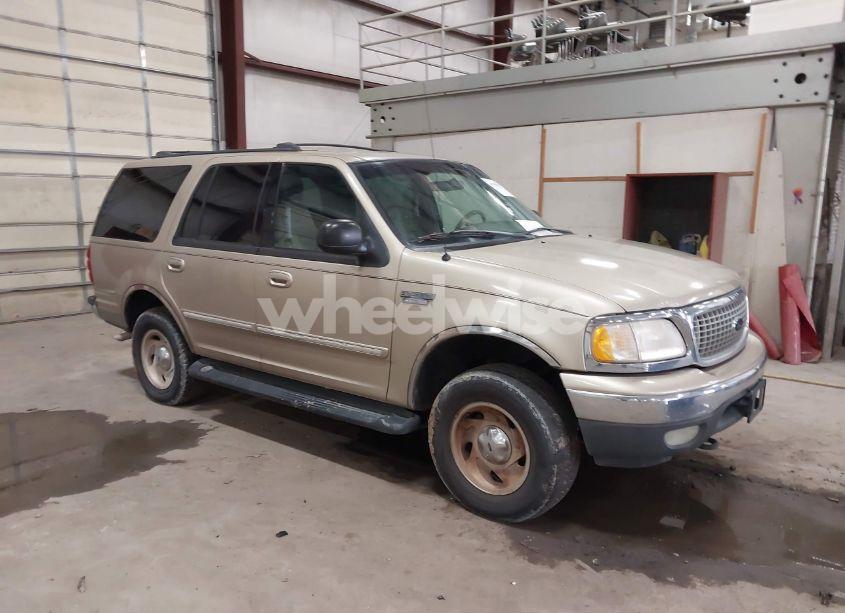 1999 Ford Expedition EDDIE BAUER/XLT (VIN 1FMPU18L7XLB75101) main photo