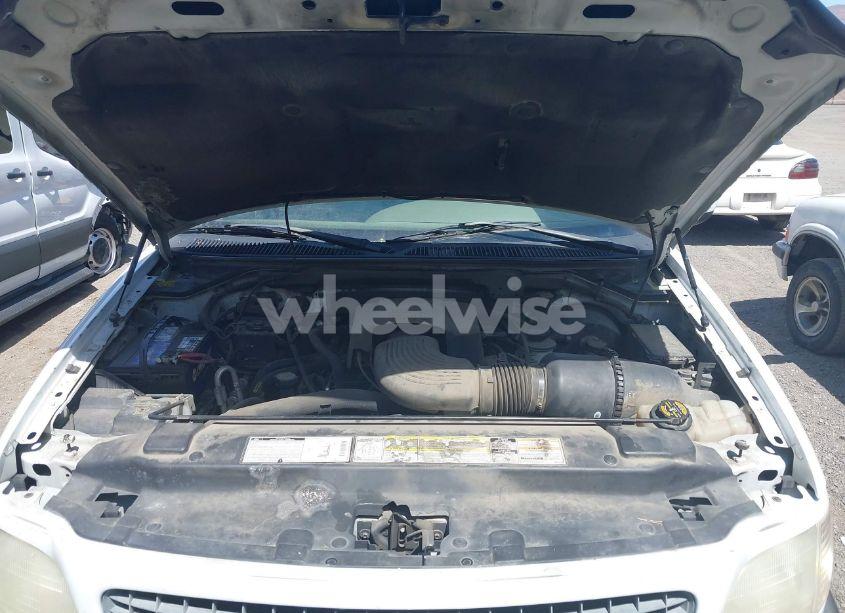 Photo 10 of 2000 Ford Expedition EDDIE BAUER (VIN 1FMPU18L7YLC42684)