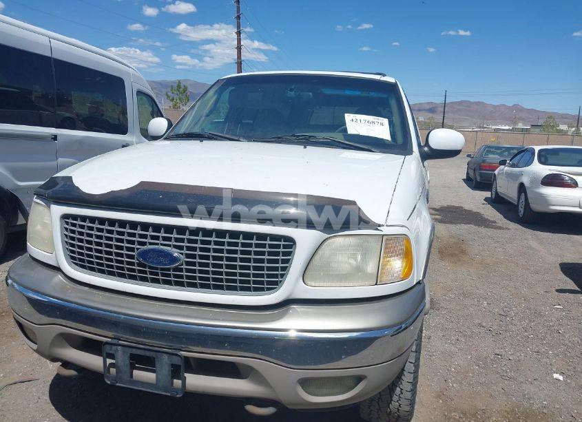 Photo 12 of 2000 Ford Expedition EDDIE BAUER (VIN 1FMPU18L7YLC42684)