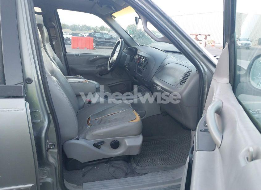 Photo 5 of 1999 Ford Expedition EDDIE BAUER/XLT (VIN 1FMPU18L8XLB66035)