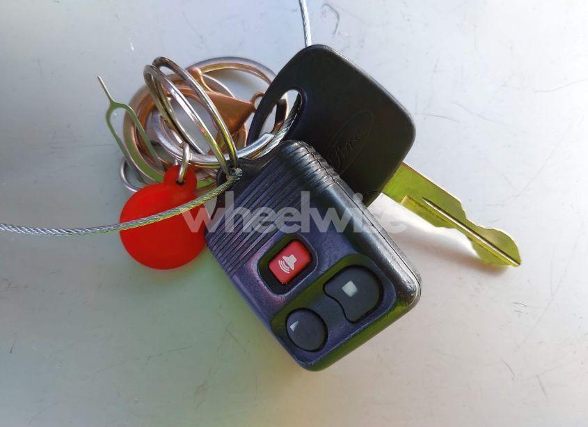 Photo 11 of 1999 Ford Expedition EDDIE BAUER/XLT (VIN 1FMPU18L8XLC43471)