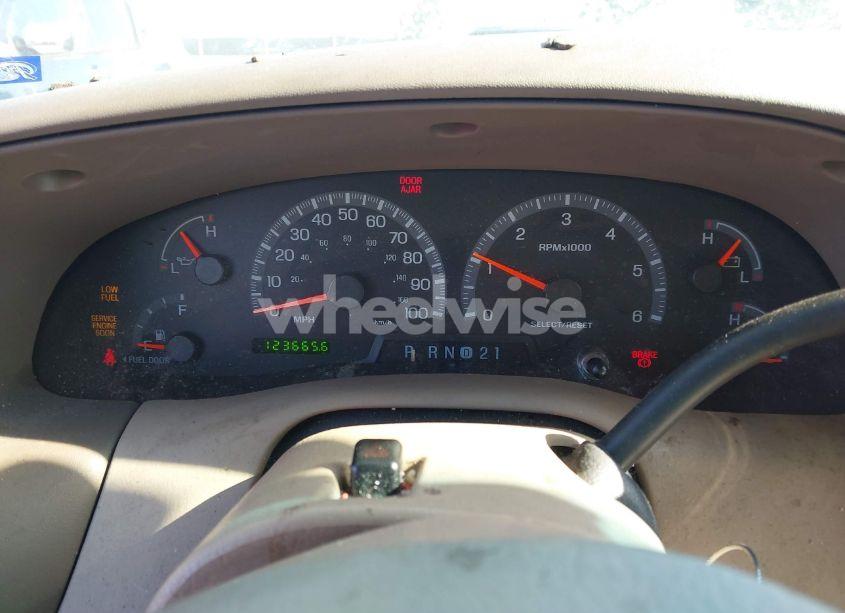 Photo 7 of 1999 Ford Expedition EDDIE BAUER/XLT (VIN 1FMPU18L8XLC43471)