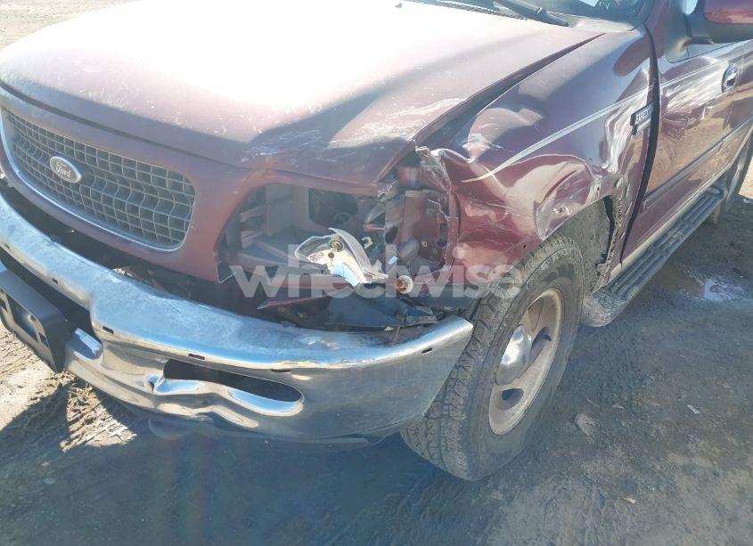 Photo 6 of 1998 Ford Expedition EDDIE BAUER/XLT (VIN 1FMPU18L9WLA45917)