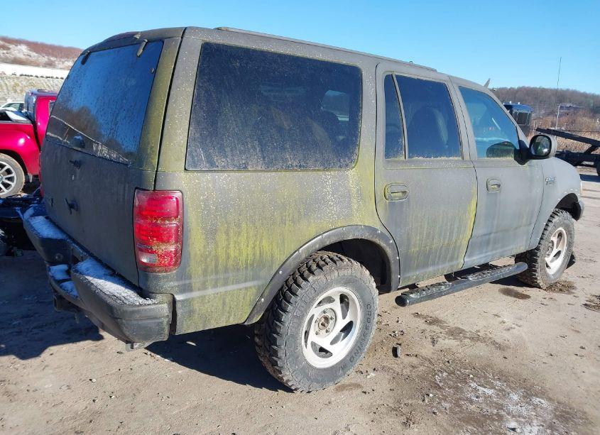 Photo 4 of 1999 Ford Expedition EDDIE BAUER/XLT (VIN 1FMPU18L9XLC35816)