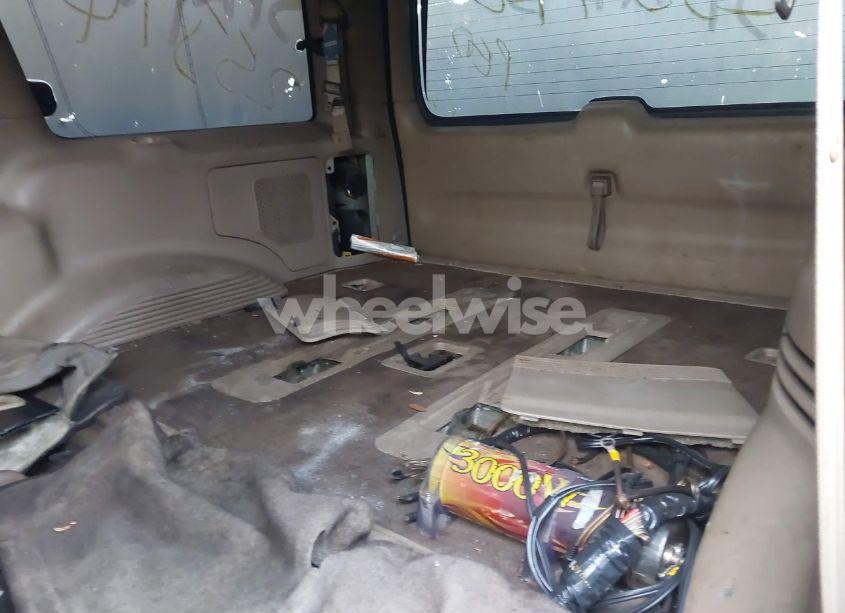 Photo 11 of 2000 Ford Expedition EDDIE BAUER (VIN 1FMPU18L9YLB37922)