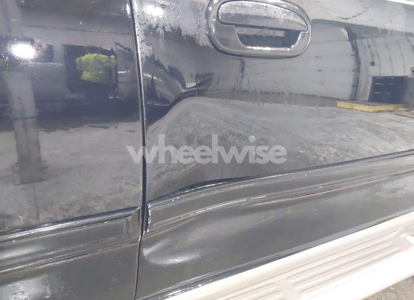 Photo 6 of 2001 Ford Expedition EDDIE BAUER (VIN 1FMPU18LX1LA85979)