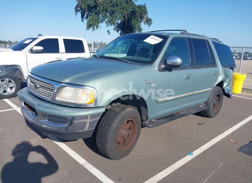 Photo 2 of 1998 Ford Expedition EDDIE BAUER/XLT (VIN 1FMPU18LXWLA31850)