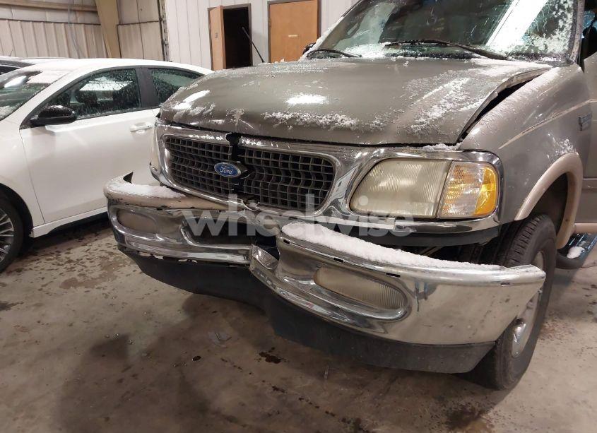 Photo 6 of 1999 Ford Expedition EDDIE BAUER/XLT (VIN 1FMPU18LXXLB47700)