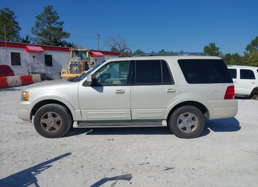 Photo 14 of 2005 Ford Expedition LIMITED (VIN 1FMPU19515LA74679)