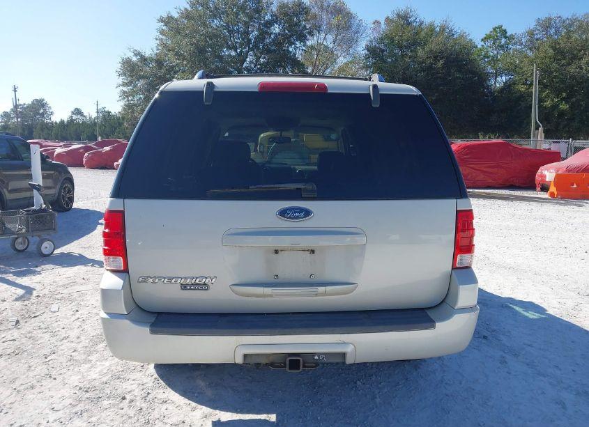 Photo 16 of 2005 Ford Expedition LIMITED (VIN 1FMPU19515LA74679)