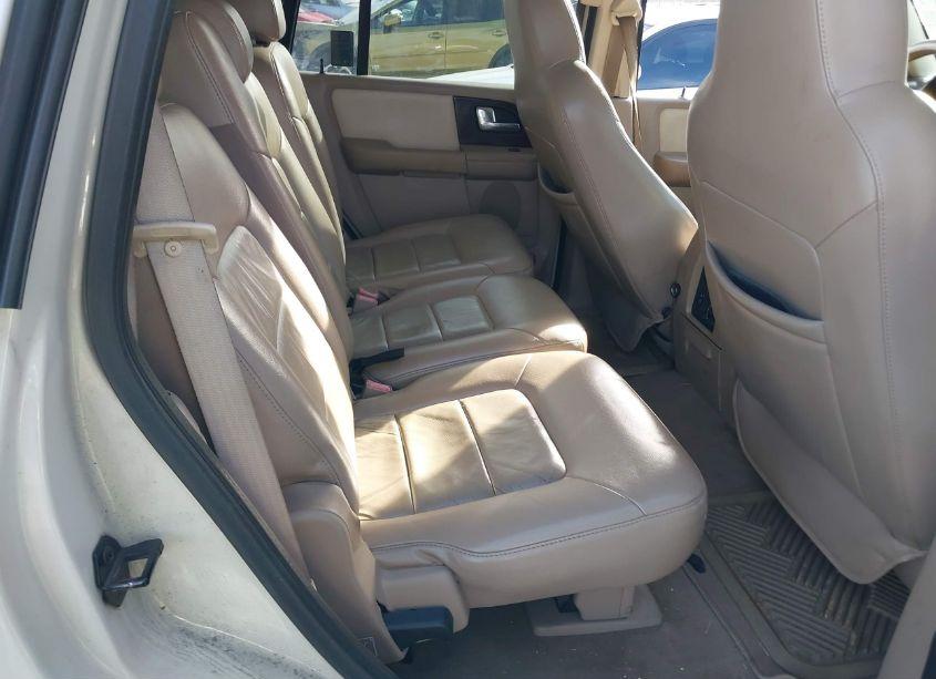 Photo 8 of 2006 Ford Expedition LIMITED (VIN 1FMPU19566LA18710)
