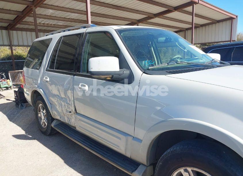 Photo 6 of 2006 Ford Expedition LIMITED (VIN 1FMPU19596LA92476)