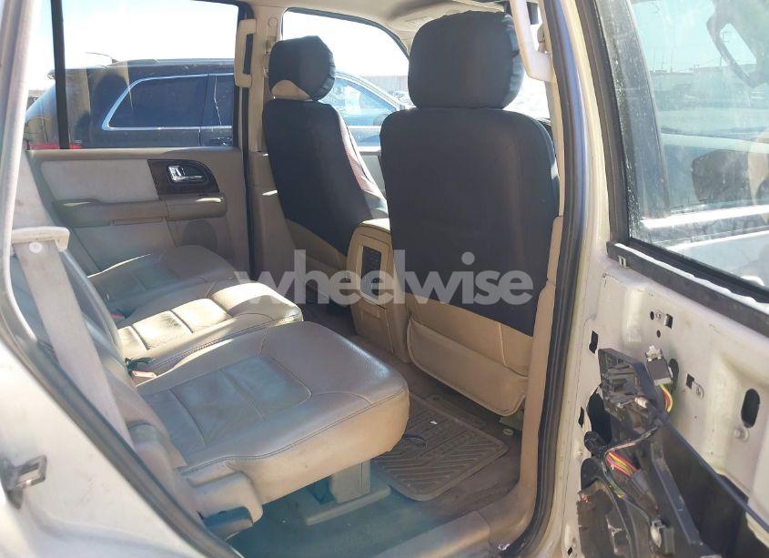 Photo 8 of 2006 Ford Expedition LIMITED (VIN 1FMPU19596LA92476)