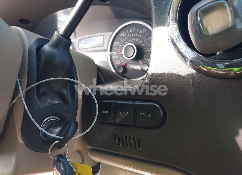 Photo 11 of 2006 Ford Expedition LIMITED (VIN 1FMPU19596LA94891)