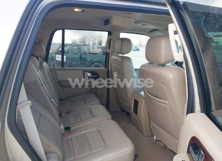 Photo 8 of 2006 Ford Expedition LIMITED (VIN 1FMPU19596LA94891)