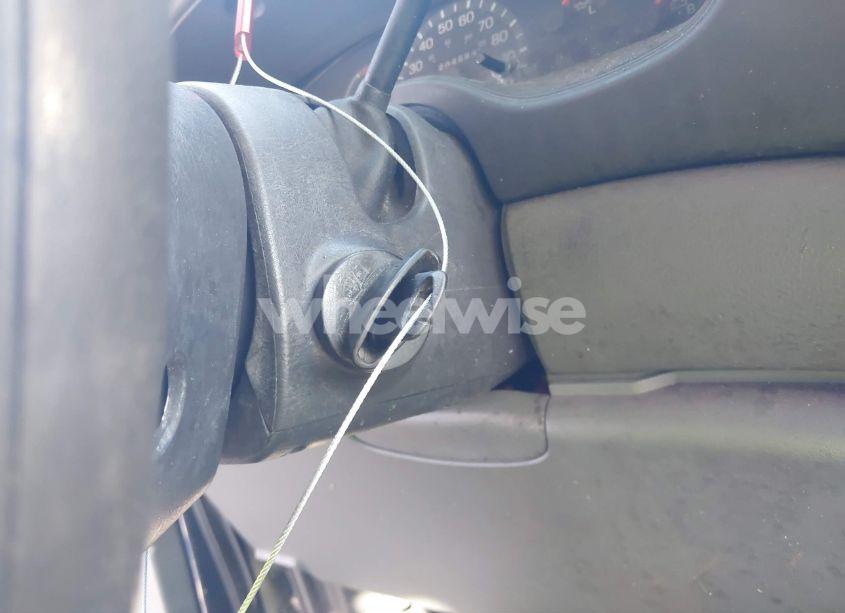 Photo 11 of 2003 Ford E-150 CHATEAU/XL/XLT (VIN 1FMRE11233HB49745)