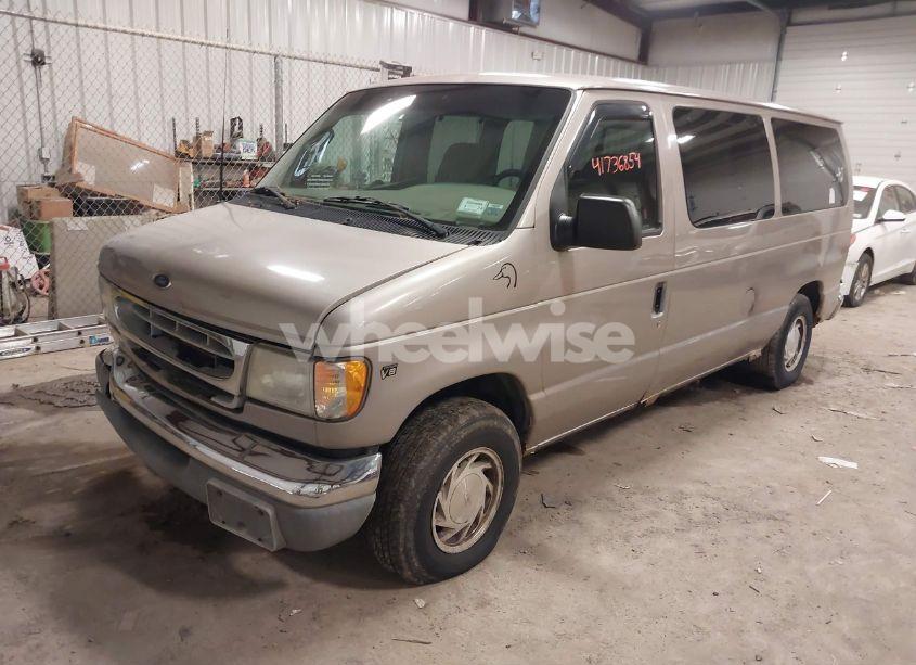 Photo 2 of 2002 Ford E-150 XL/XLT (VIN 1FMRE11L02HA28257)