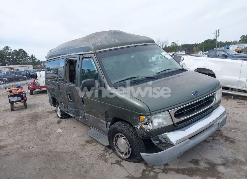 2002 Ford E-150 XL/XLT (VIN 1FMRE11L82HA83636) main photo