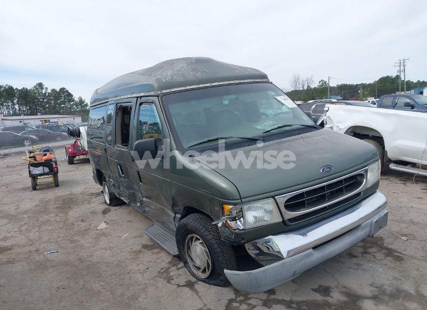 Photo 6 of 2002 Ford E-150 XL/XLT (VIN 1FMRE11L82HA83636)