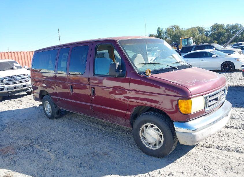 2003 Ford E-150 CHATEAU/XL/XLT (VIN 1FMRE11W13HC02025) main photo