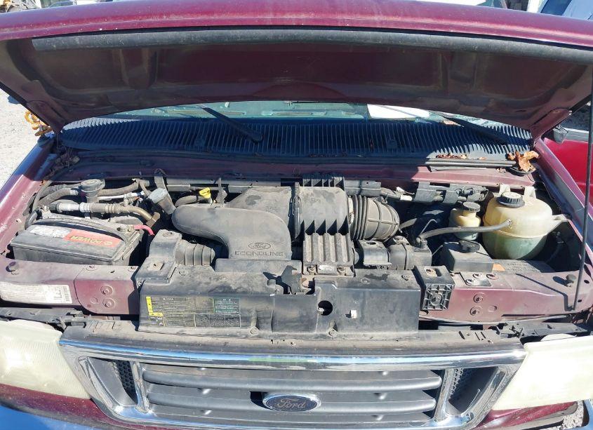 Photo 10 of 2003 Ford E-150 CHATEAU/XL/XLT (VIN 1FMRE11W13HC02025)