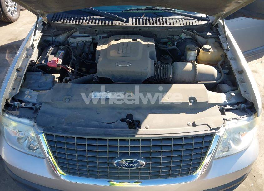 Photo 10 of 2004 Ford Expedition XLS (VIN 1FMRU13W64LB51765)