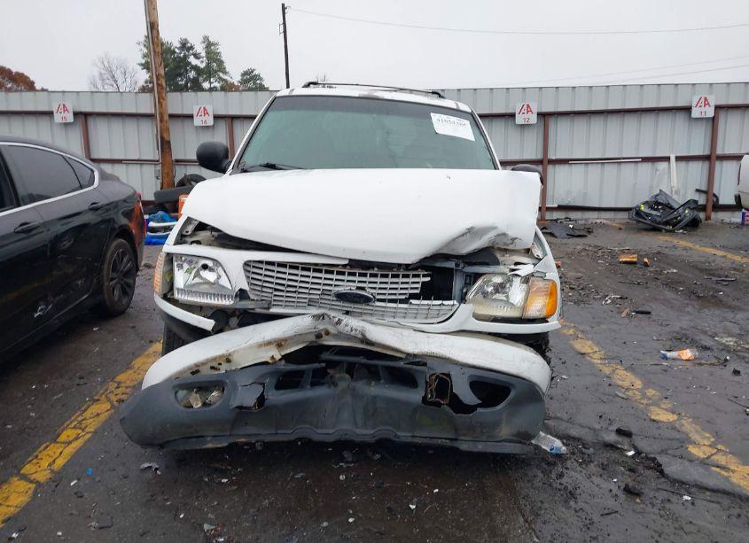 Photo 12 of 2000 Ford Expedition XLT (VIN 1FMRU1564YLA85820)