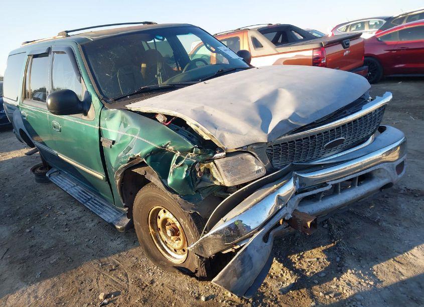 2000 Ford Expedition XLT (VIN 1FMRU1565YLA27506) main photo