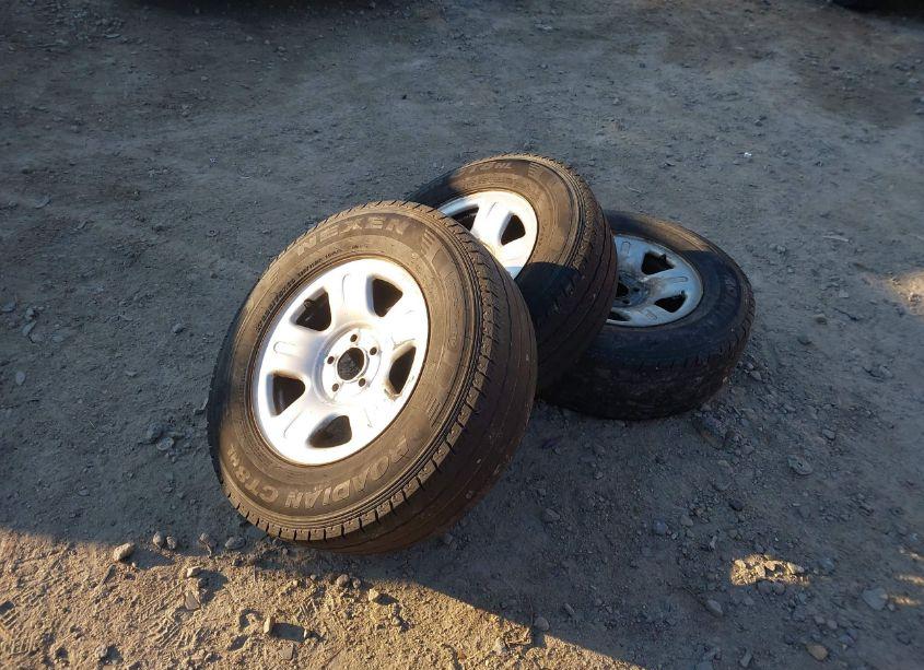 Photo 11 of 2000 Ford Expedition XLT (VIN 1FMRU1565YLA27506)