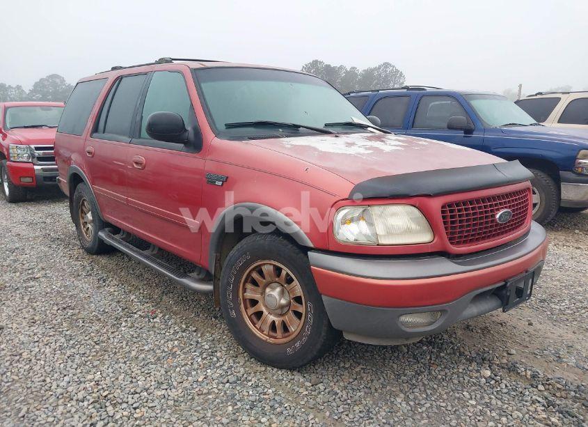 2000 Ford Expedition XLT (VIN 1FMRU1565YLA59081) main photo