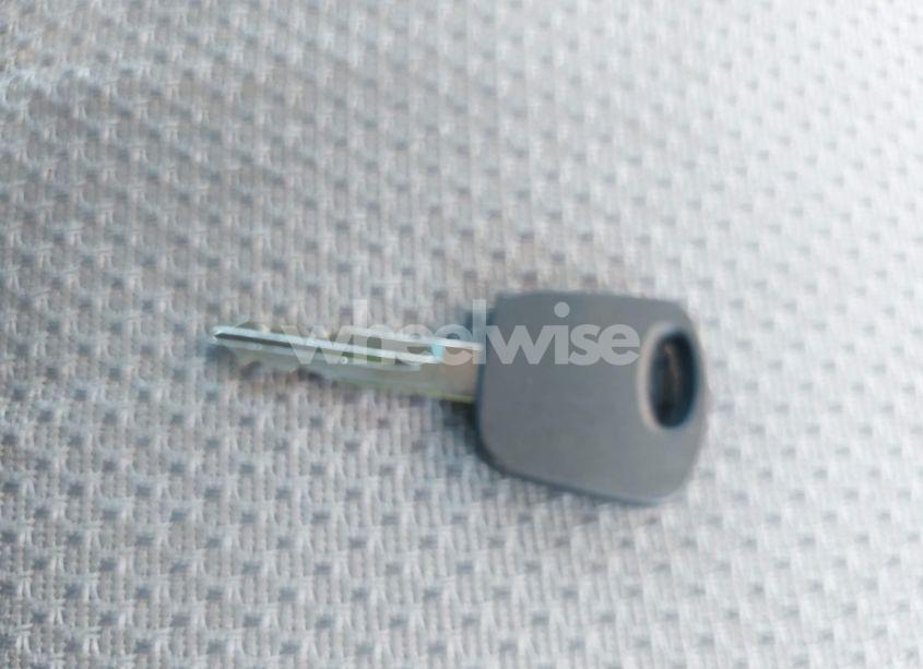 Photo 11 of 2000 Ford Expedition XLT (VIN 1FMRU1565YLA59081)