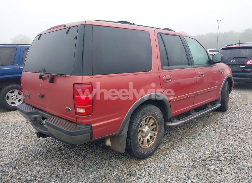Photo 4 of 2000 Ford Expedition XLT (VIN 1FMRU1565YLA59081)