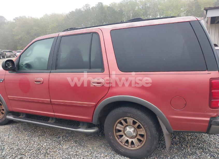 Photo 6 of 2000 Ford Expedition XLT (VIN 1FMRU1565YLA59081)