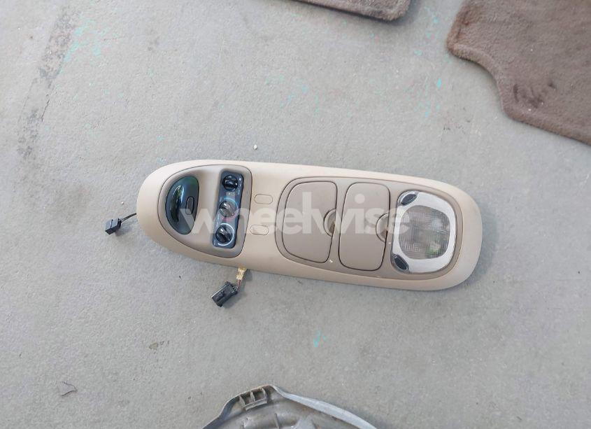 Photo 12 of 2000 Ford Expedition XLT (VIN 1FMRU1568YLA97744)