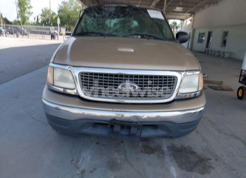Photo 13 of 2000 Ford Expedition XLT (VIN 1FMRU1568YLA97744)