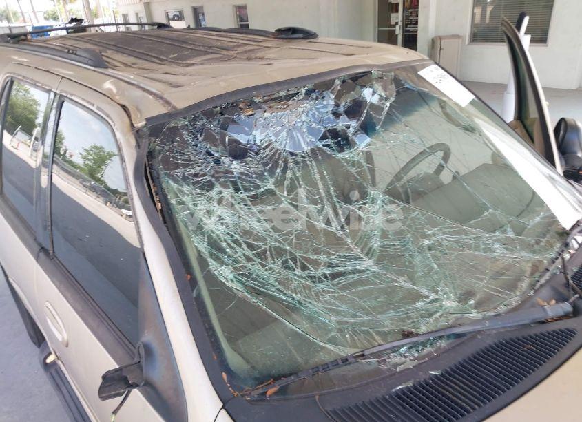 Photo 6 of 2000 Ford Expedition XLT (VIN 1FMRU1568YLA97744)