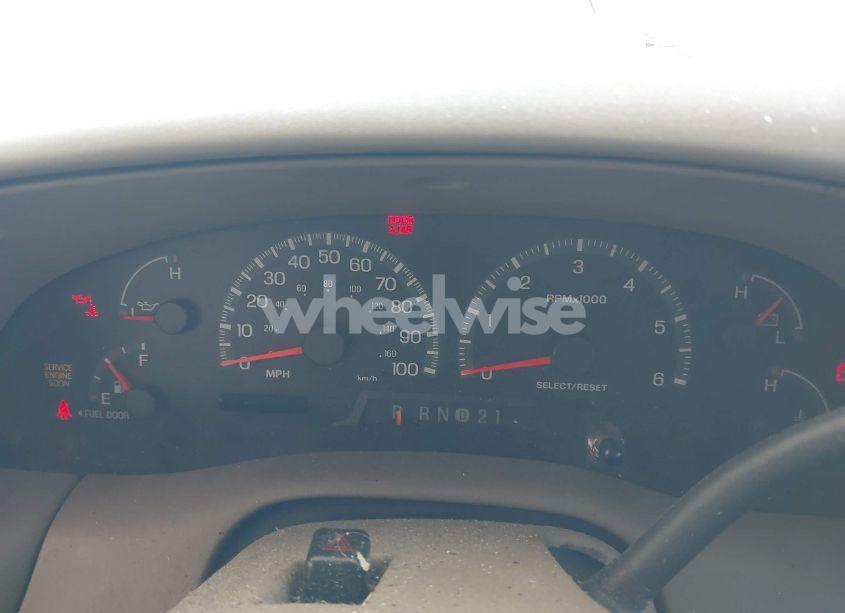 Photo 7 of 2000 Ford Expedition XLT (VIN 1FMRU1568YLA97744)