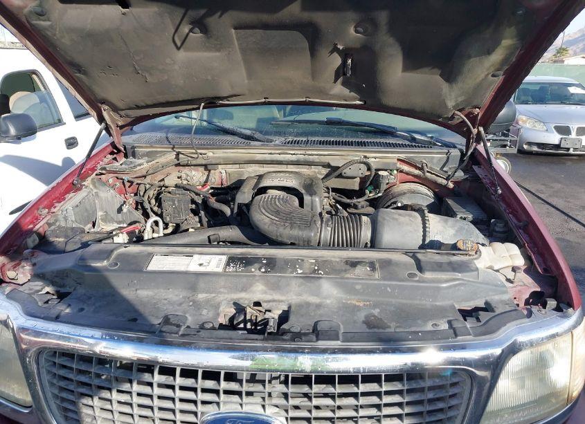 Photo 10 of 2000 Ford Expedition XLT (VIN 1FMRU156XYLB45454)