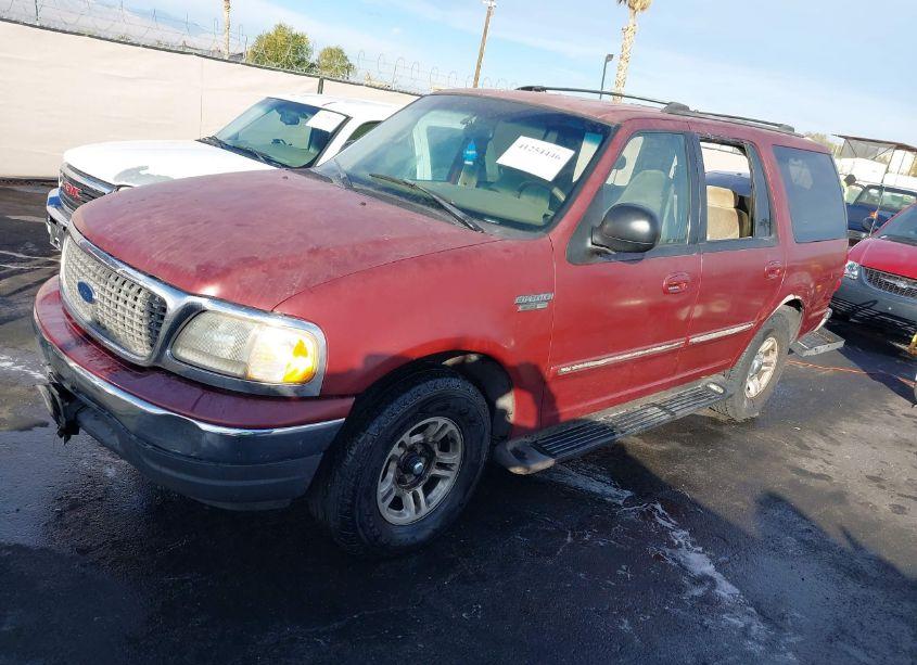 Photo 2 of 2000 Ford Expedition XLT (VIN 1FMRU156XYLB45454)
