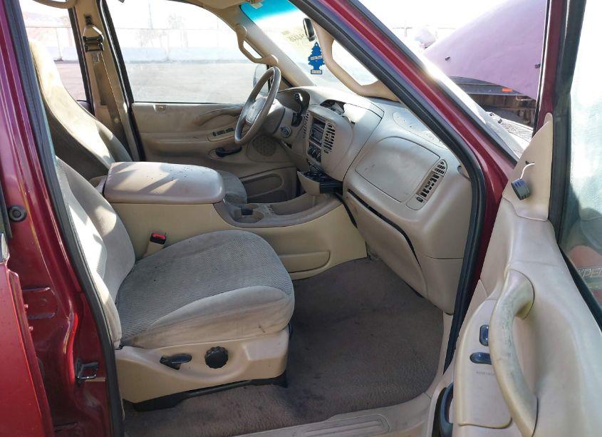 Photo 5 of 2000 Ford Expedition XLT (VIN 1FMRU156XYLB45454)