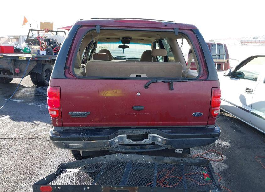 Photo 6 of 2000 Ford Expedition XLT (VIN 1FMRU156XYLB45454)
