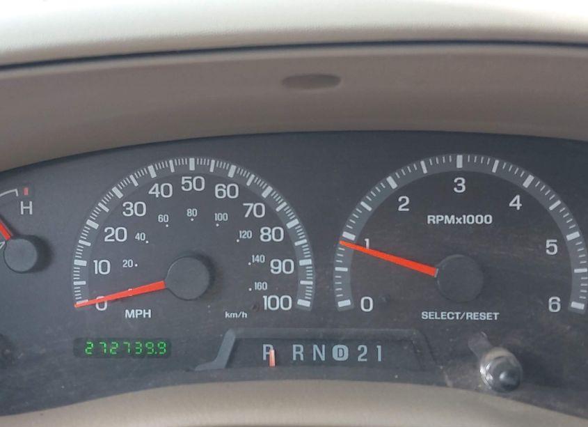 Photo 7 of 2000 Ford Expedition XLT (VIN 1FMRU15L1YLC11461)