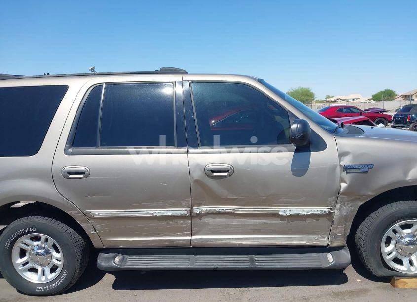 Photo 6 of 2001 Ford Expedition XLT (VIN 1FMRU15L71LA58316)