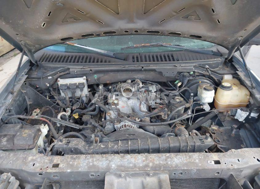 Photo 10 of 2003 Ford Expedition XLT (VIN 1FMRU15W13LC32961)