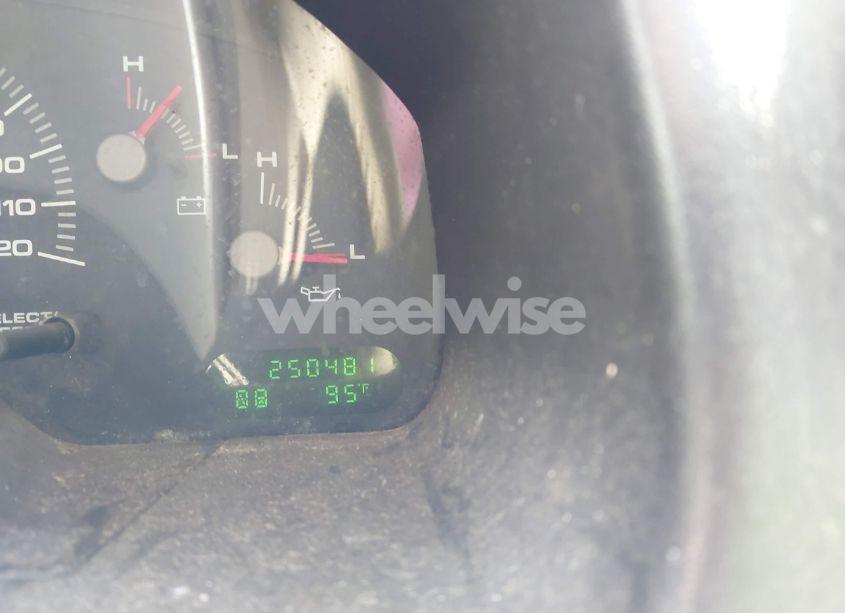 Photo 7 of 2003 Ford Expedition XLT (VIN 1FMRU15W13LC50005)