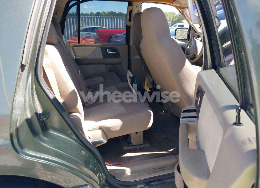 Photo 8 of 2003 Ford Expedition XLT (VIN 1FMRU15W13LC50005)