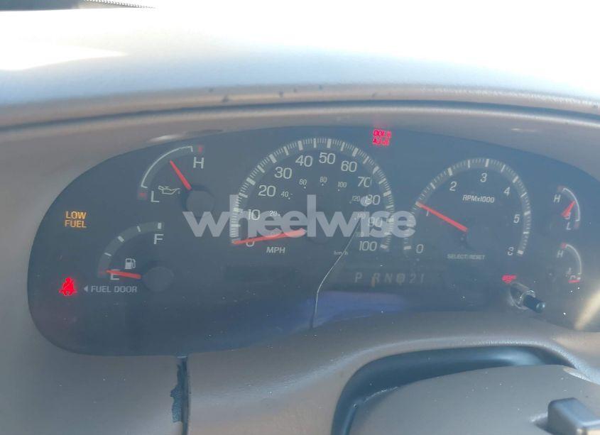 Photo 7 of 2001 Ford Expedition XLT (VIN 1FMRU15W21LA38243)